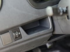 2019款 1.5L标准型国V 5/6座4G15S