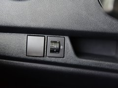 2019款 1.5L标准型国V 5/6座4G15S