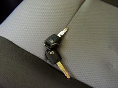 2019款 1.5L标准型国V 5/6座4G15S