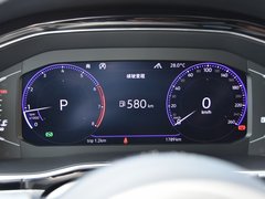 2019款 530 V6 四驱尊崇旗舰版
