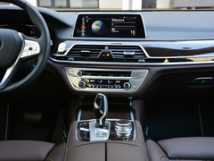 2019款 730Li 豪华套装