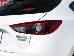 2019款 云控版 两厢 1.5L 自动豪华型 国VI