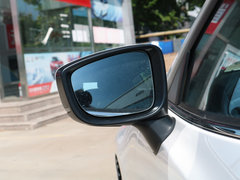2019款 云控版 两厢 1.5L 自动豪华型 国VI