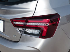 2019款 升级版 1.5L CVT豪华型