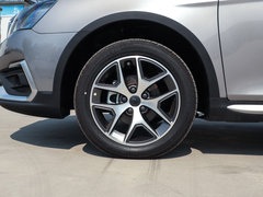 2019款 升級(jí)版 1.5L CVT豪華型