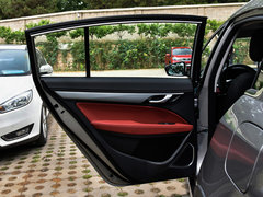 2019款 升级版 1.5L CVT豪华型