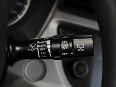 2019款 升级版 1.5L 手动精英型