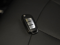 2019款 升级版 1.5L 手动精英型