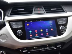 2019款 升级版 1.5L CVT尊贵型