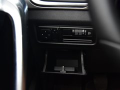 2019款 升级版 1.5L CVT尊贵型