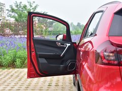 2019款 升级版 1.5L CVT尊贵型