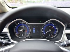 2019款 升级版 1.5L CVT尊贵型