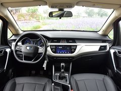 2019款 升级版 1.5L CVT尊贵型