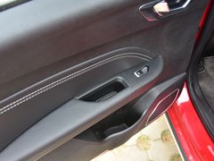 2019款 升级版 1.5L CVT尊贵型