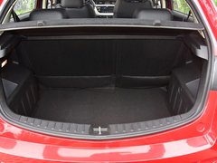 2019款 升级版 1.5L CVT尊贵型