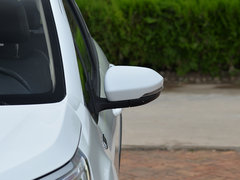 2019款 升级版 1.5L CVT尊贵型
