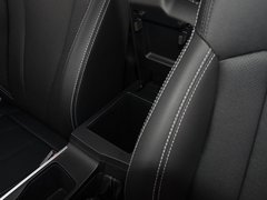 2019款 升级版 1.5L CVT尊贵型