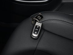 2019款 升级版 1.5L CVT尊贵型