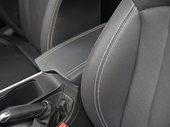 2019款 升级版 1.5L CVT尊贵型