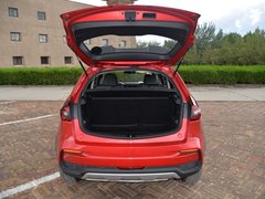2019款 升级版 1.5L CVT尊贵型
