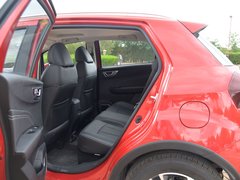 2019款 升级版 1.5L CVT尊贵型