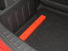 2019款 升级版 1.5L CVT尊贵型
