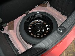 2019款 升级版 1.5L CVT尊贵型
