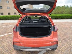 2019款 升级版 1.5L CVT尊贵型