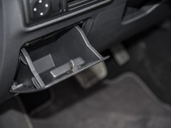 2019款 升级版 1.5L CVT尊贵型