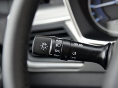 2019款 升级版 1.5L CVT尊贵型