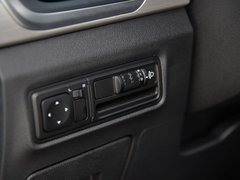 2019款 升级版 1.5L CVT尊贵型