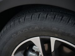 2019款 升级版 1.5L CVT尊贵型