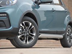 2019款 升级版 1.5L CVT尊贵型