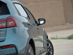 2019款 升级版 1.5L CVT尊贵型