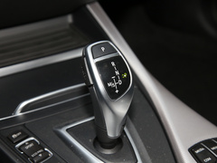 2019款 225i 敞篷轿跑车 尊享型 M运动套装