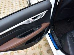 2019款 升级版 1.5L 手动豪华型 国V