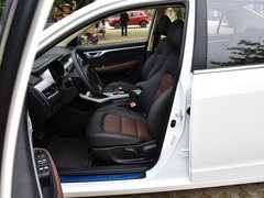 2019款 升级版 1.5L 手动豪华型 国V