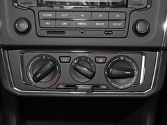 2019款 1.5L 自动舒适版 国VI