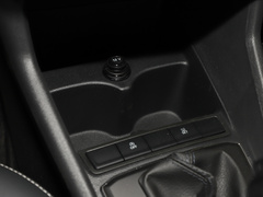 2019款 1.5L 自动舒适版 国VI