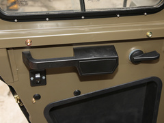 2019款 1.5T 三角门 国VI