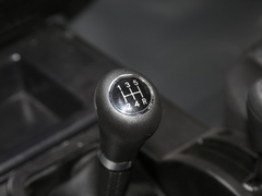 2019款 1.5T 三角门 国VI