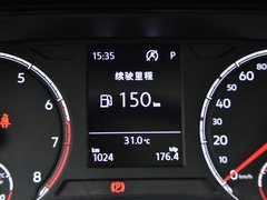 2019款 Plus 1.5L 自动炫彩科技版