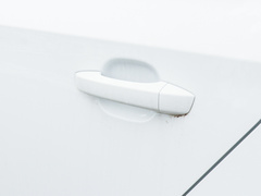 2020款 PLUS 1.6L 手动4G互联荣耀豪华版
