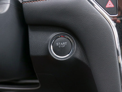 2020款 PLUS 1.6L 手动4G互联荣耀豪华版