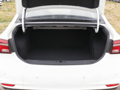 2020款 PLUS 1.6L 手动4G互联荣耀豪华版