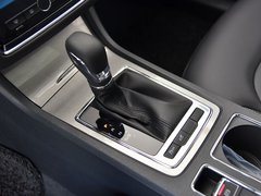 2020款 PLUS 1.6L CVT 4G互联荣耀旗舰版