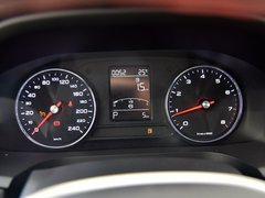 2020款 PLUS 1.6L CVT 4G互联荣耀旗舰版