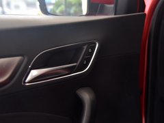 2020款 PLUS 1.6L CVT 4G互联荣耀旗舰版