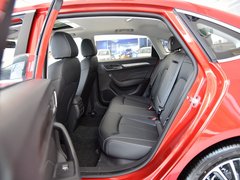 2020款 PLUS 1.6L CVT 4G互联荣耀旗舰版