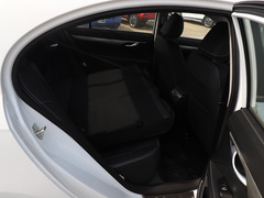 2019款 领军版 1.5L CVT豪华型 国VI